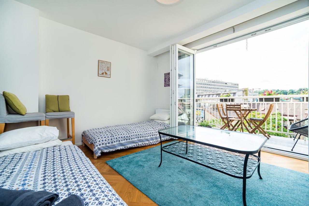 Central, Spacious, Modern 5 Bedrm Duplex W/Balcony Prague Extérieur photo