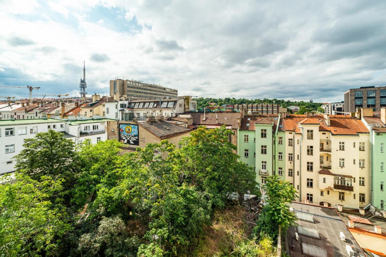Central, Spacious, Modern 5 Bedrm Duplex W/Balcony Prague Extérieur photo