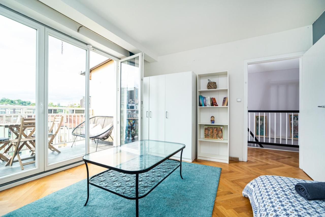 Central, Spacious, Modern 5 Bedrm Duplex W/Balcony Prague Extérieur photo